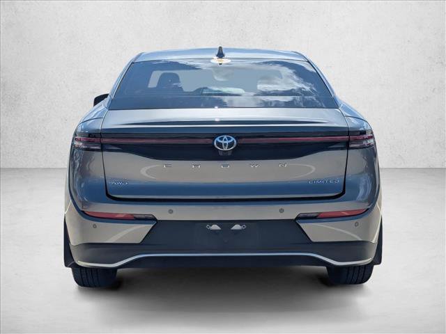 Certified 2023 Toyota Crown Limited image 6