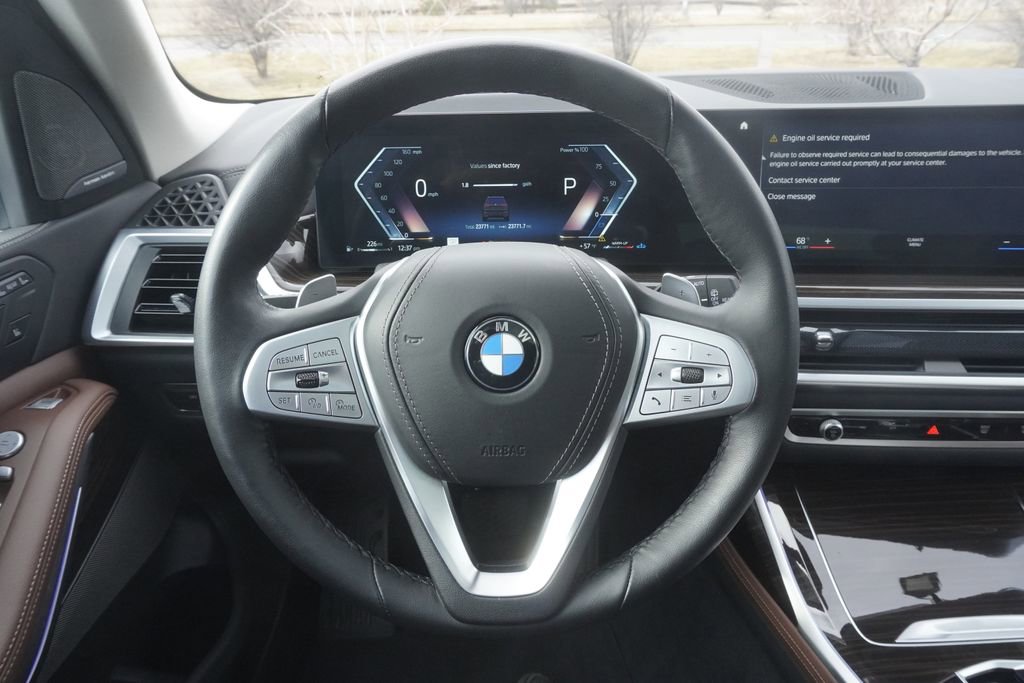 Used 2023 BMW X7 xDrive40i w/ Premium Package image 10