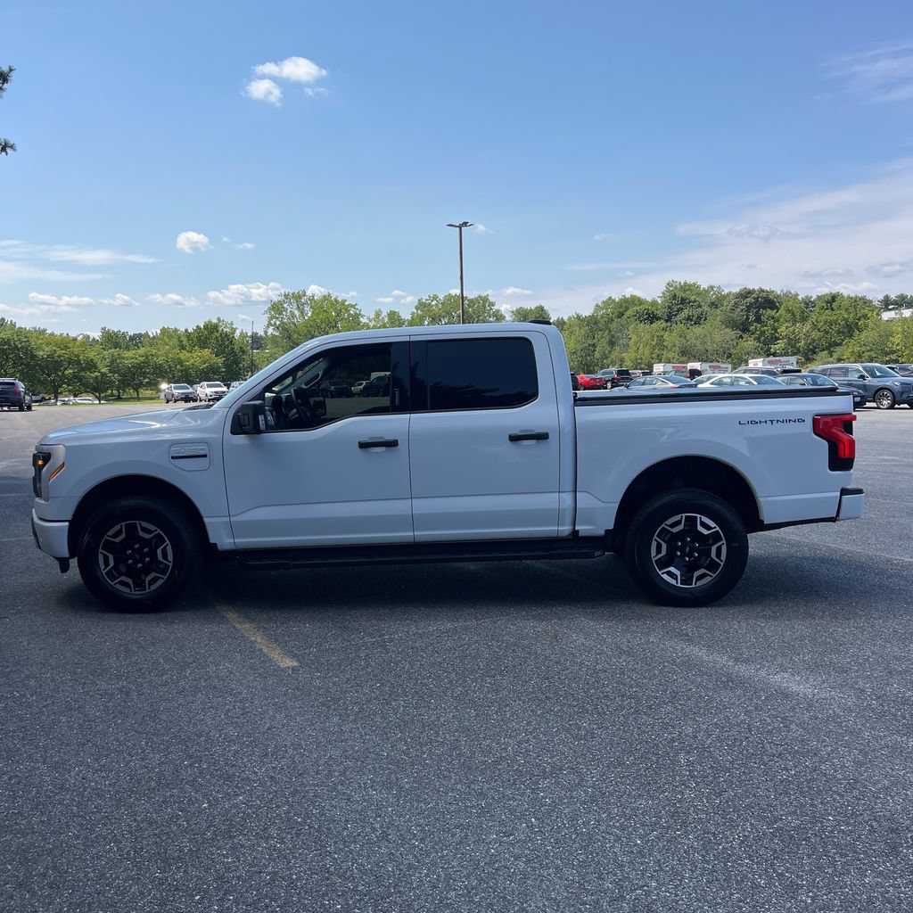 Used 2023 Ford F150 Lightning XLT w/ Tow Technology Package AWD/4WD image 3