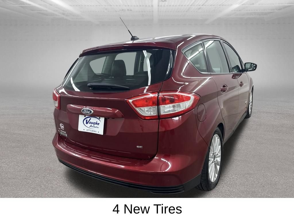 Used 2017 Ford C-MAX Energi SE w/ Equipment Group 402A FWD image 15