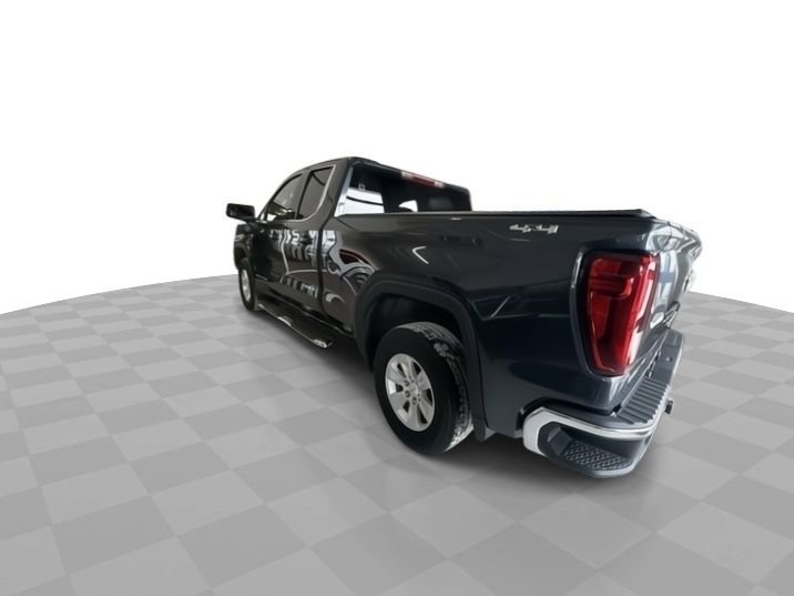 Used 2022 GMC Sierra 1500 SLE image 6