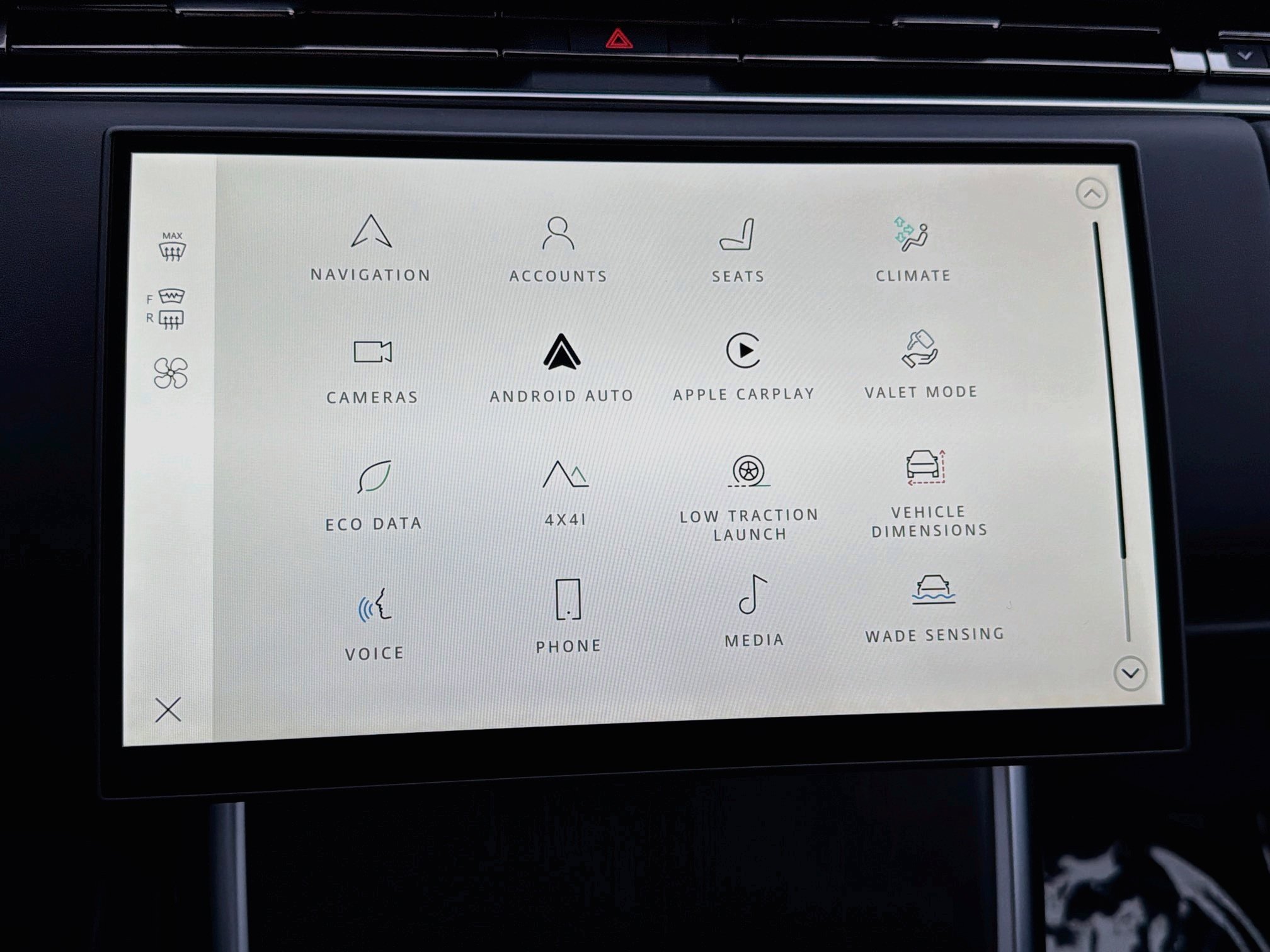 New 2027 Land Rover Range Rover SE AWD/4WD image 30