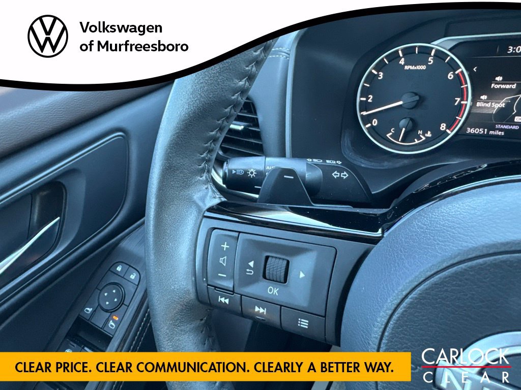Used 2023 Nissan Rogue SV w/ SV Premium B Package FWD image 18