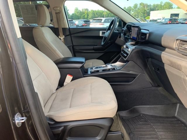Used 2021 Ford Explorer 4WD image 16