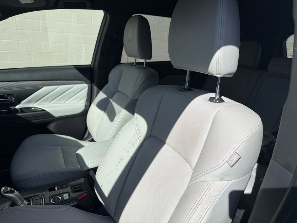 Used 2019 Mitsubishi Outlander GT image 20