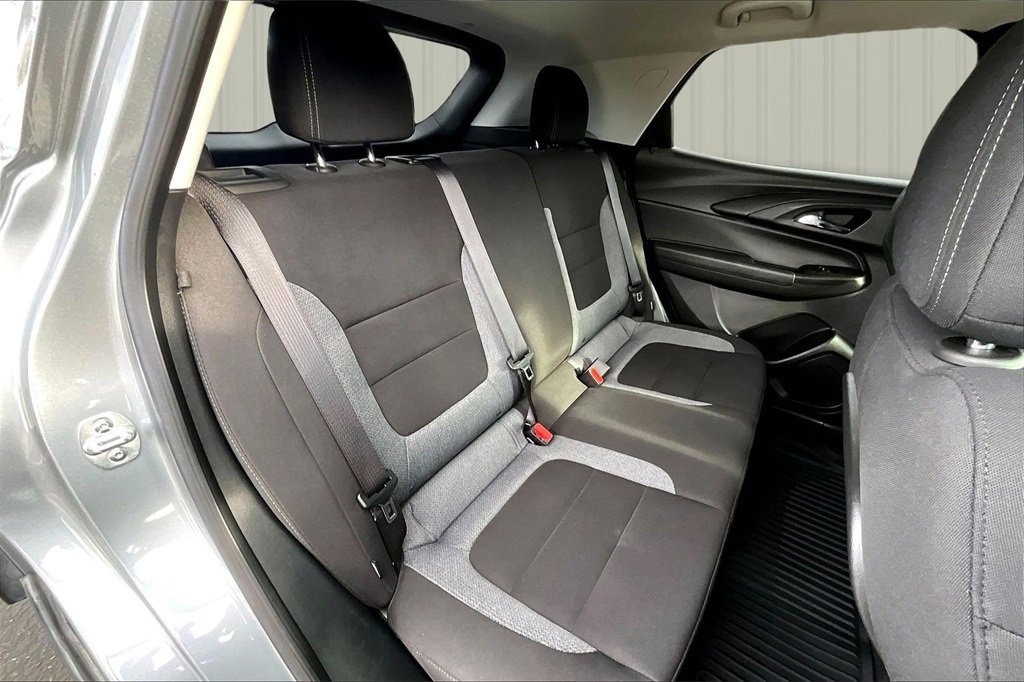 Used 2024 Chevrolet TrailBlazer LT w/ Driver Confidence Package image 18