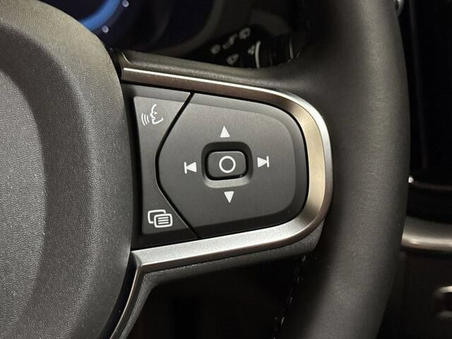 New 2025 Volvo XC60 T8 Core w/ Protection Package Premier AWD/4WD image 11