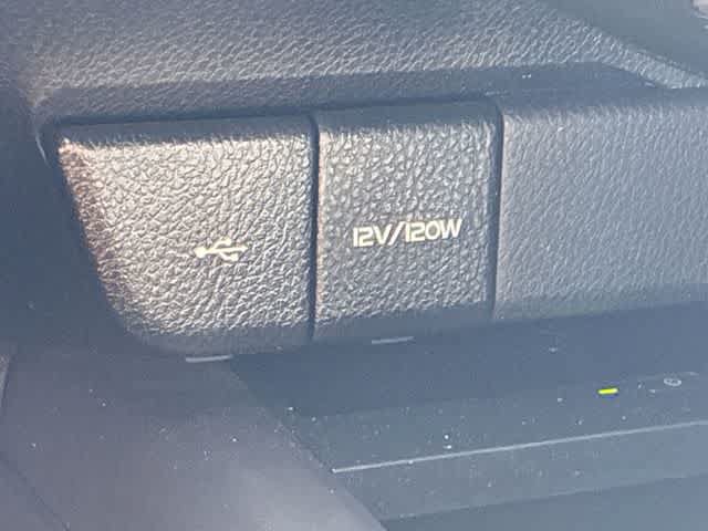 Used 2023 Toyota Camry XSE FWD image 32
