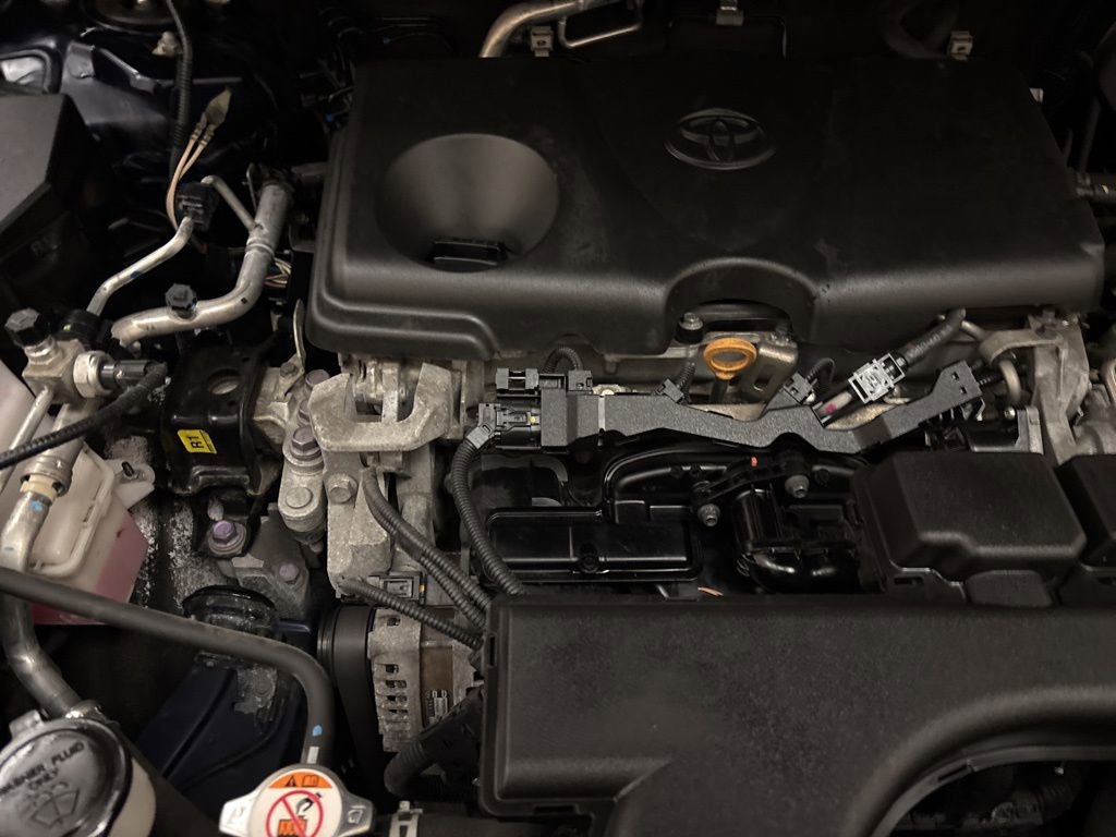 Used 2020 Toyota RAV4 XLE Premium image 26