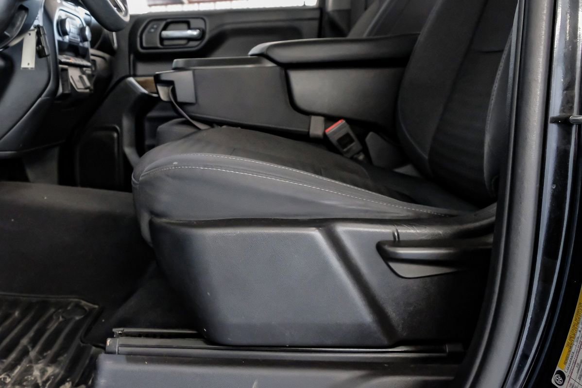 Used 2019 Chevrolet Silverado 1500 LT image 30