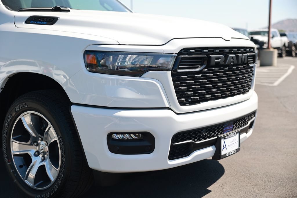 New 2026 RAM 1500 Express RWD image 7