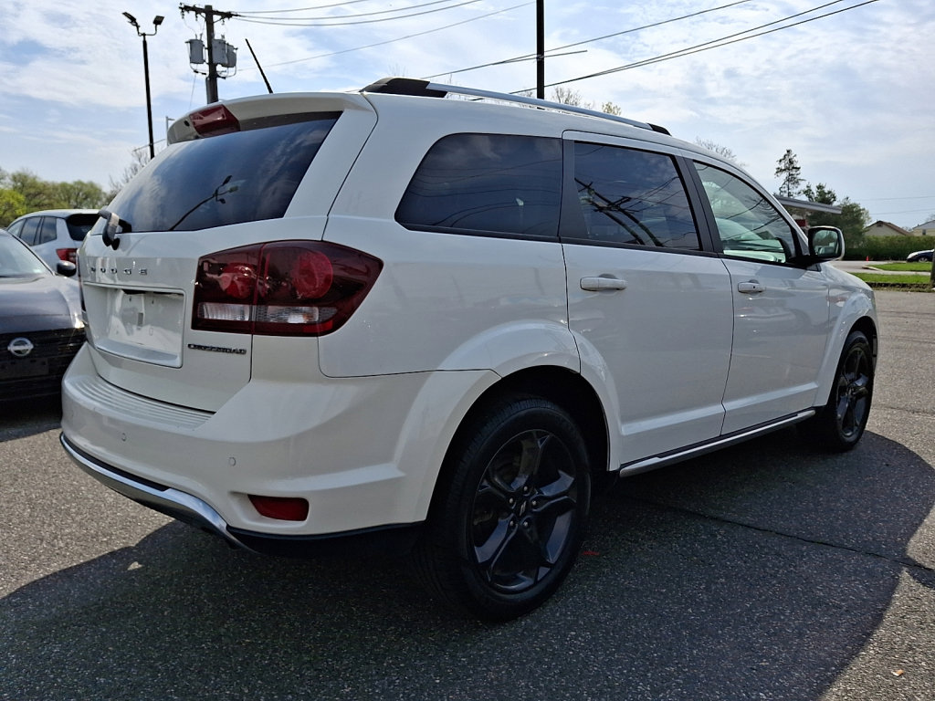 Used 2020 Dodge Journey Crossroad image 5
