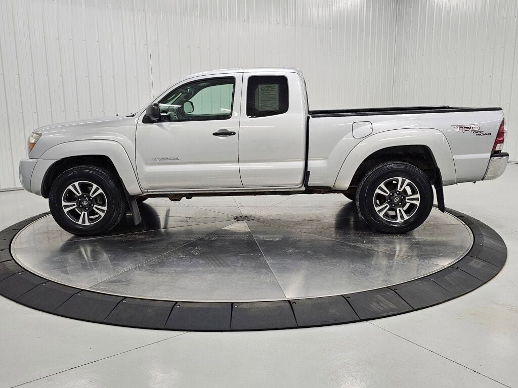 Used 2009 Toyota Tacoma 4x4 Access Cab V6 image 2