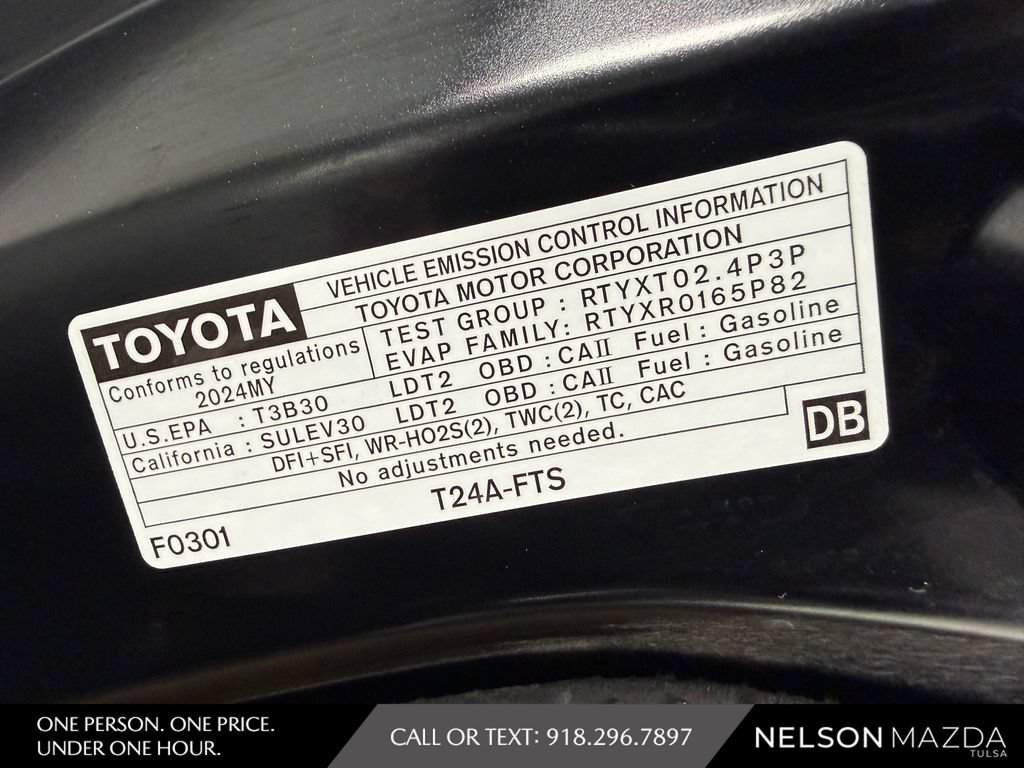 Used 2024 Toyota Highlander XSE FWD image 57