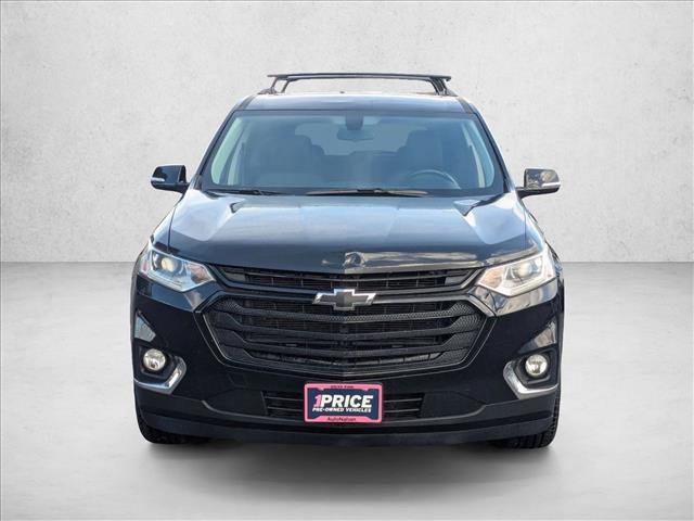 Used 2020 Chevrolet Traverse LT FWD image 2