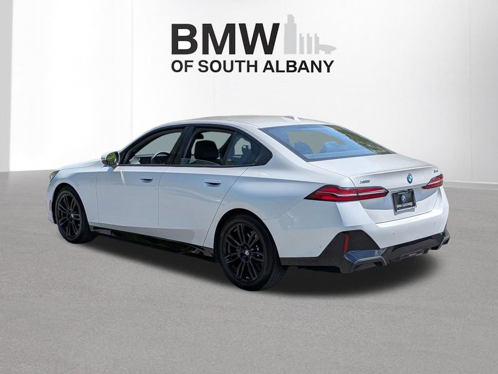 Certified 2024 BMW 540i xDrive w/ M Sport Package AWD/4WD image 4