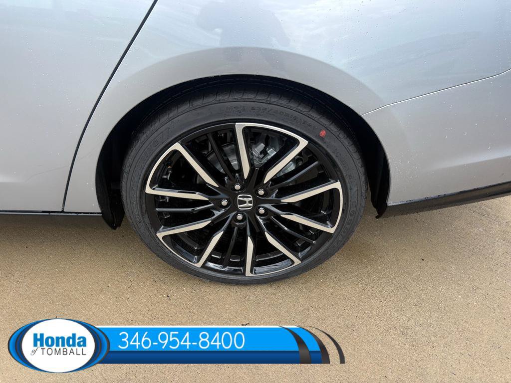 New 2026 Honda Accord Hybrid Touring image 18