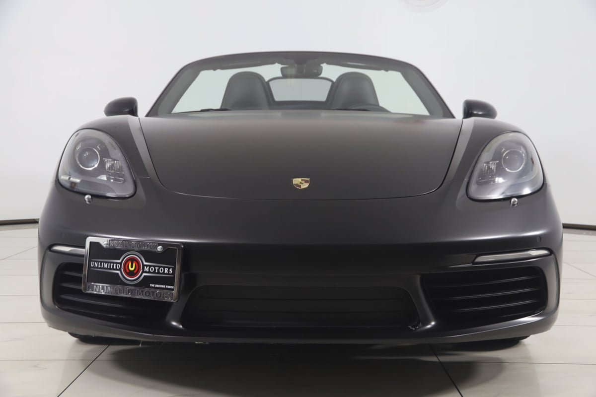 Used 2017 Porsche 718 Boxster RWD image 51