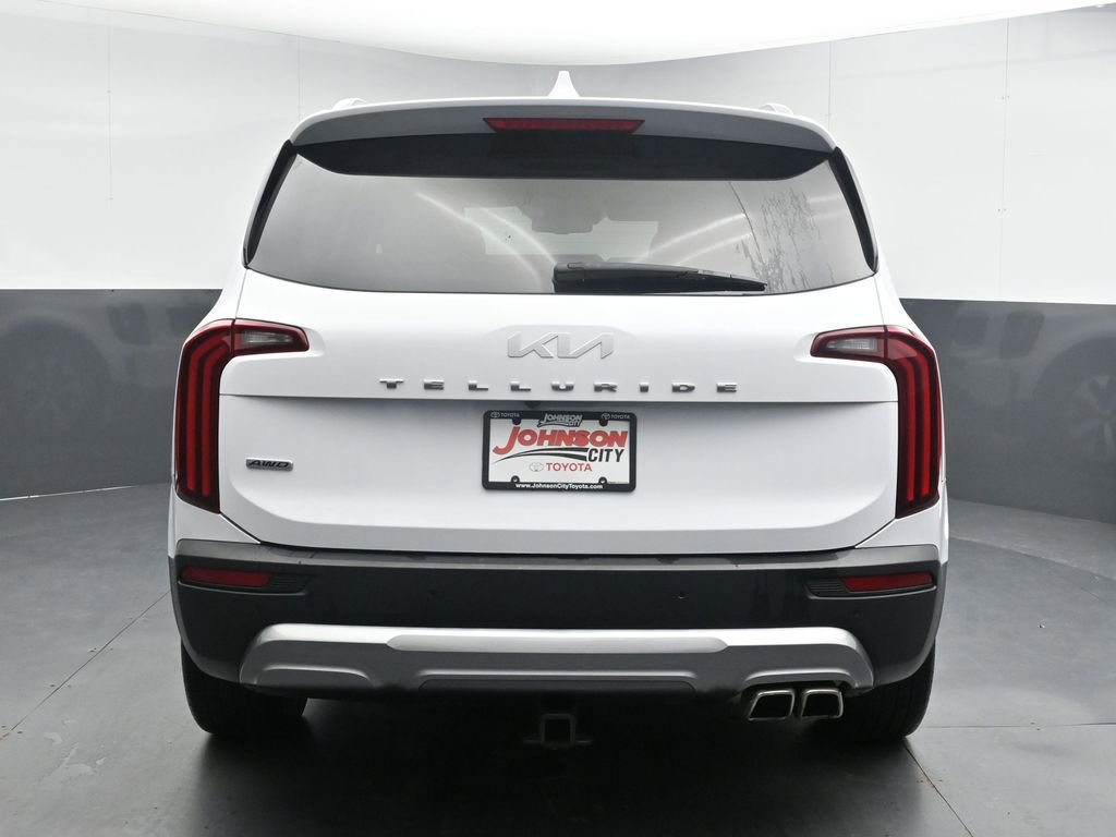 Used 2022 Kia Telluride EX w/ EX Premium Package image 8