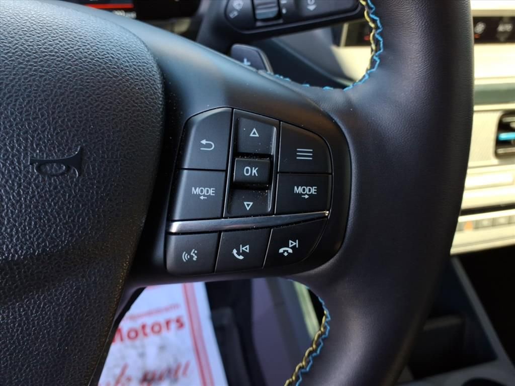 Certified 2025 Ford Maverick Lobo image 23