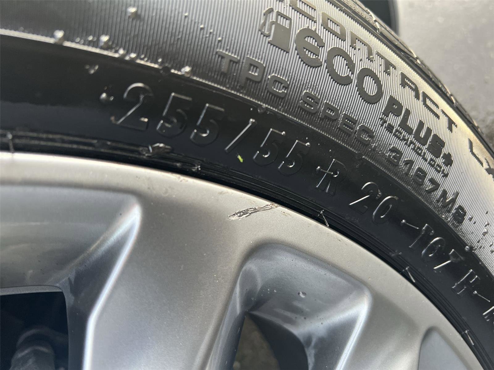 Used 2024 Buick Enclave Avenir image 32