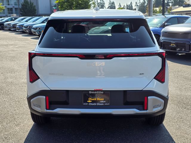 New 2027 Kia Seltos LX AWD/4WD image 4