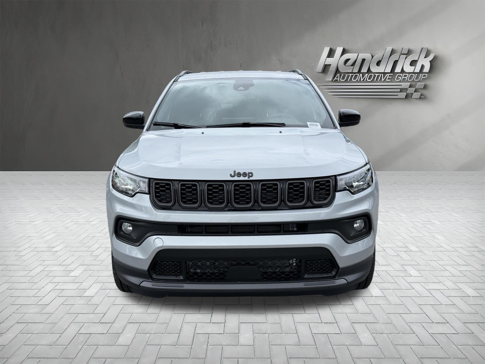 New 2026 Jeep Compass Latitude AWD/4WD image 3