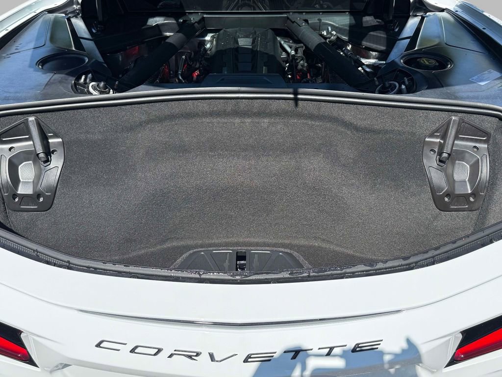 Used 2024 Chevrolet Corvette Stingray Coupe w/ 1LT RWD image 17