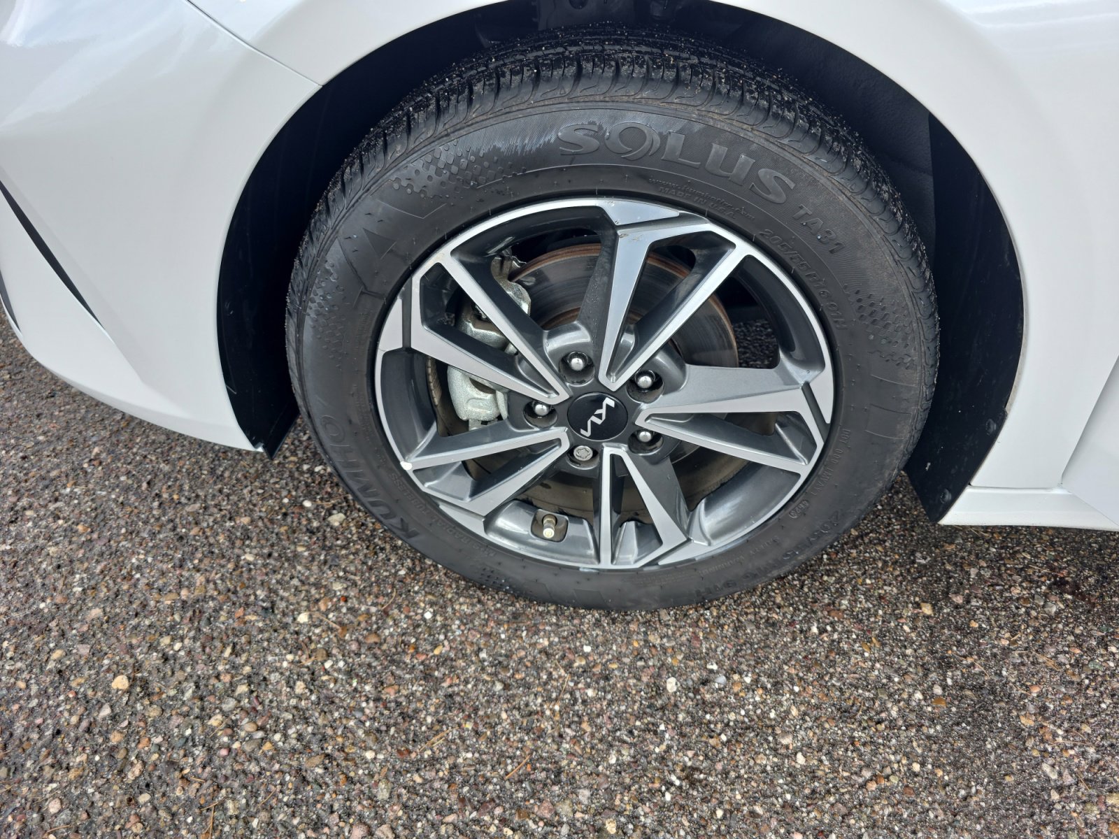 Used 2024 Kia Forte LXS image 26