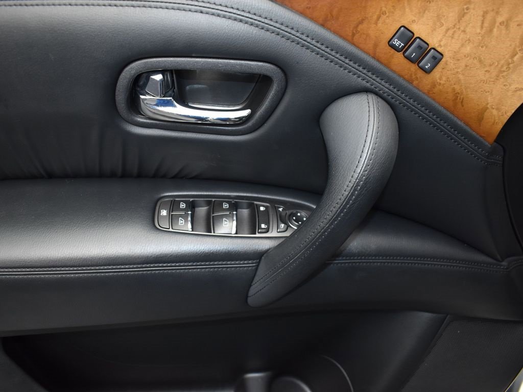 Used 2013 INFINITI QX56 2WD w/ Theater Pkg image 11