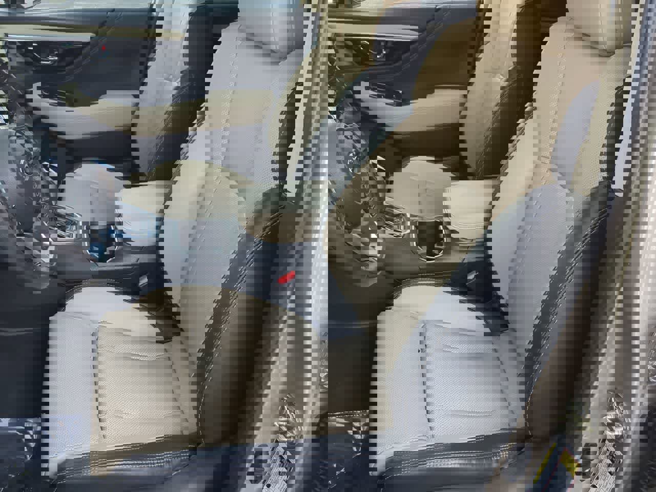 Used 2020 Subaru Outback Limited image 17