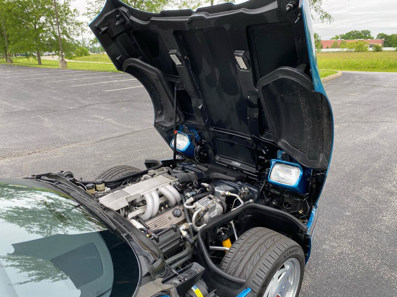 Used 1989 Chevrolet Corvette Convertible RWD image 41