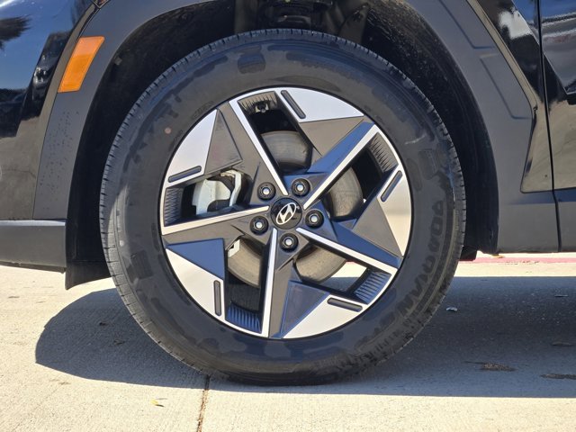 Certified 2025 Hyundai Tucson SEL image 11