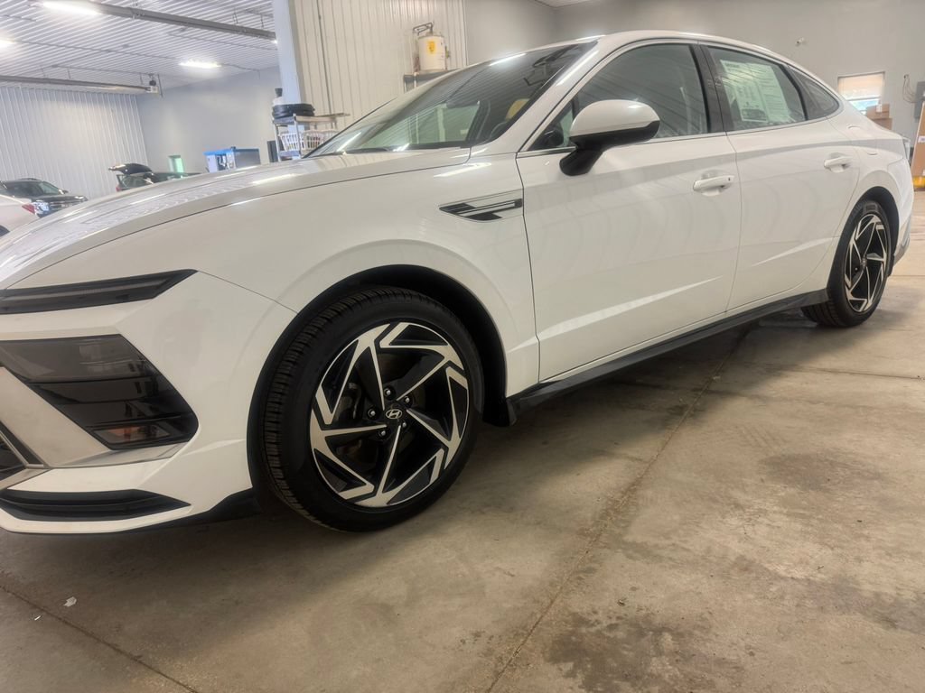Certified 2026 Hyundai Sonata SEL FWD image 7