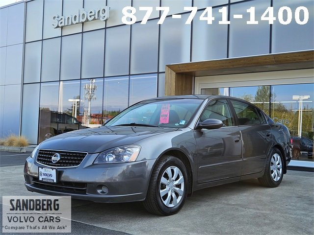 Used 2005 Nissan Altima 2.5 S w/ (S02) Side Airbags Pkg