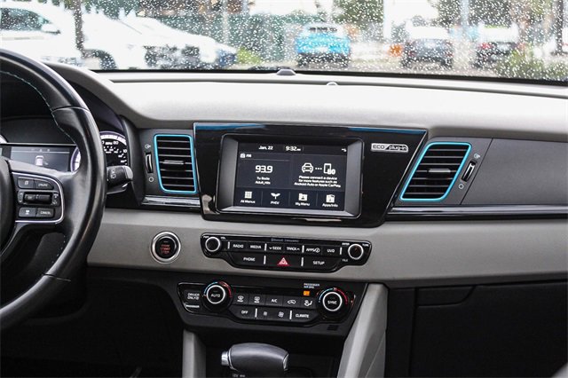 Used 2019 Kia Niro EX image 19