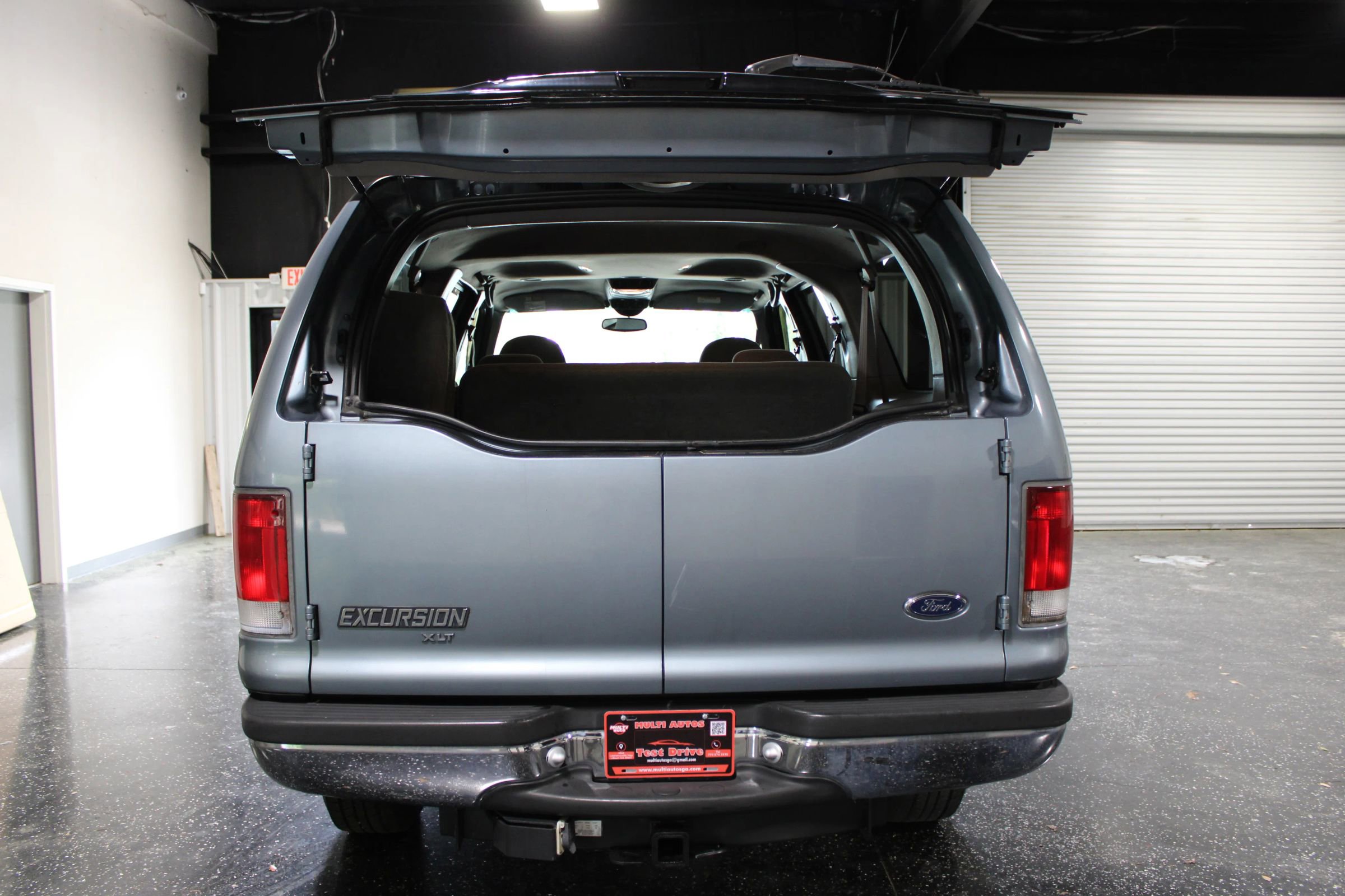 Used 2000 Ford Excursion XLT image 35