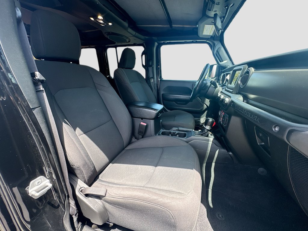 Certified 2022 Jeep Wrangler Unlimited Sport AWD/4WD image 31