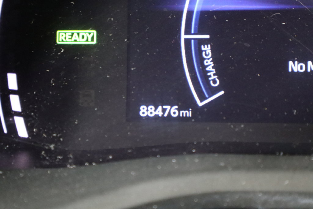 Used 2025 Toyota Camry LE FWD image 38