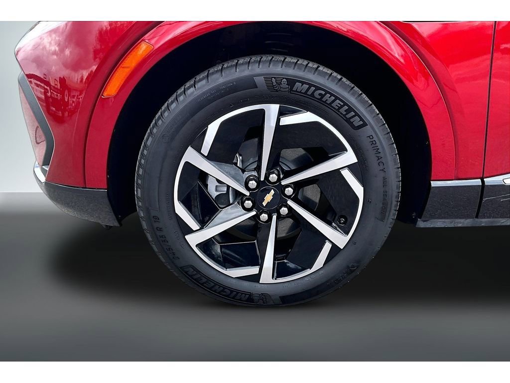 Used 2024 Chevrolet Equinox EV LT w/ LPO, All-Weather Mat Package AWD/4WD image 34