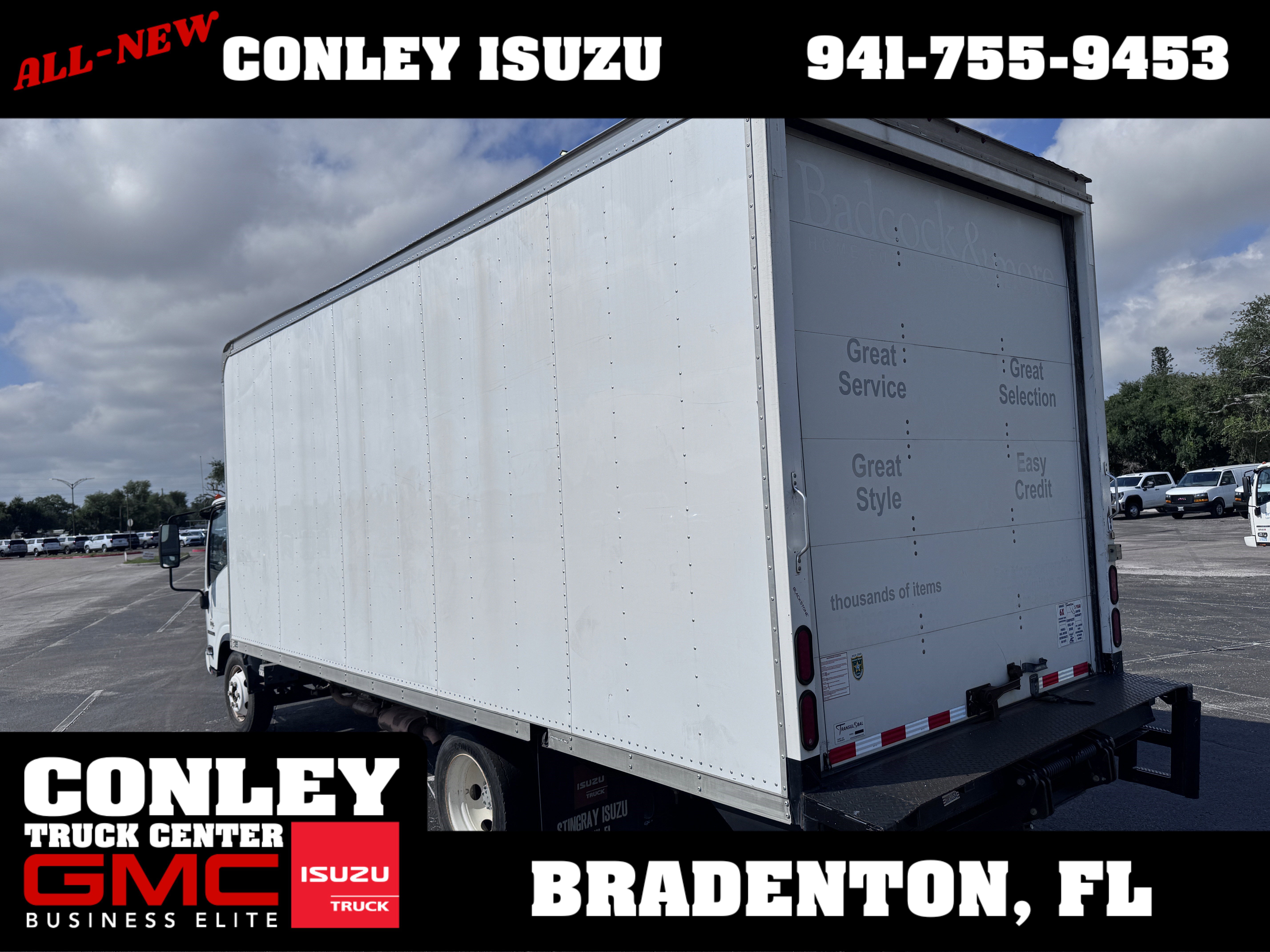 Used 2018 Isuzu NPR RWD image 5