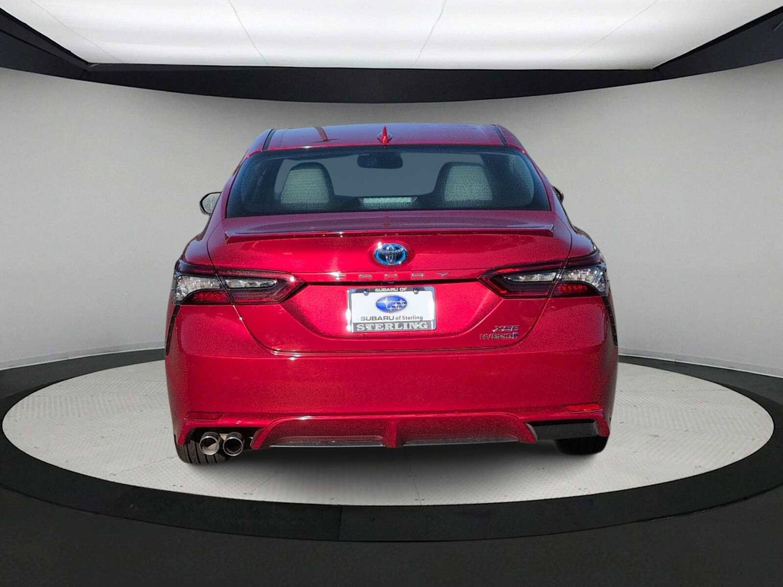 Used 2022 Toyota Camry XSE image 7