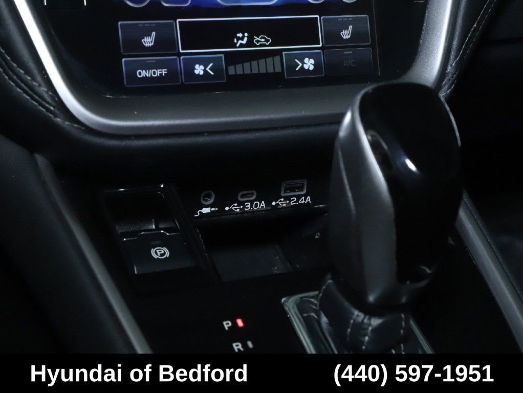 Used 2024 Subaru Outback Premium AWD/4WD image 29