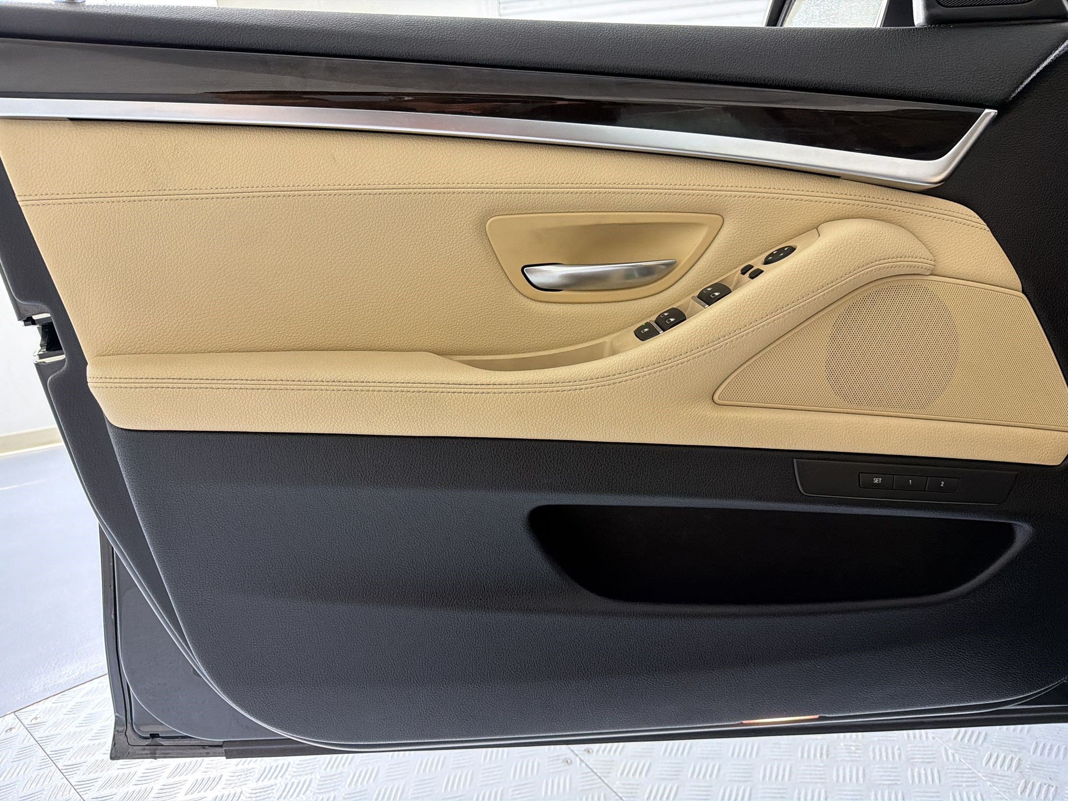 Used 2016 BMW 528i Sedan RWD image 21