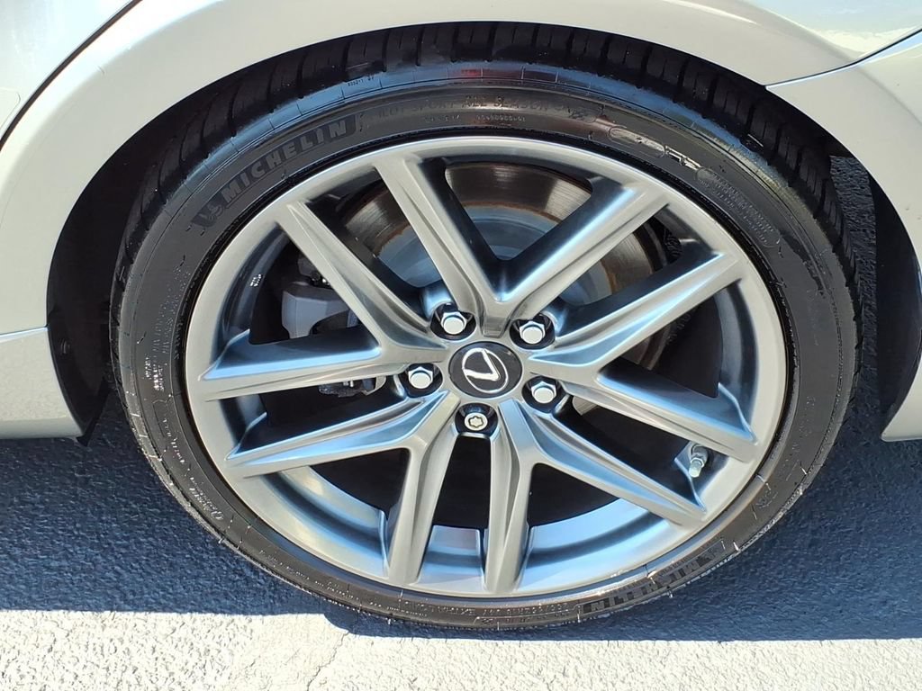 Used 2018 Lexus IS 350 F Sport w/ F Sport Package AWD/4WD image 10