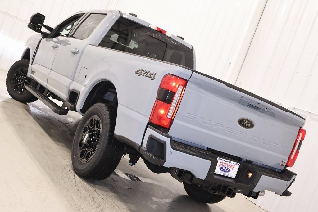New 2026 Ford F350 Lariat w/ Black Appearance Package AWD/4WD image 32