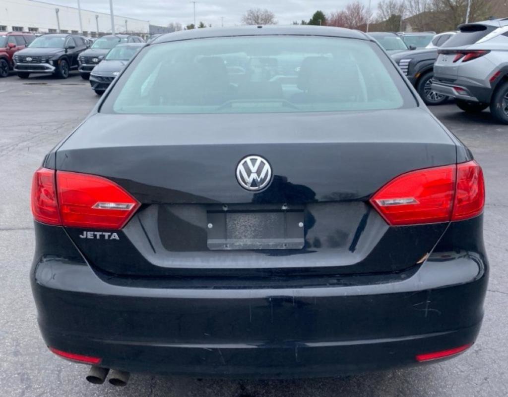 Used 2013 Volkswagen Jetta S FWD image 11