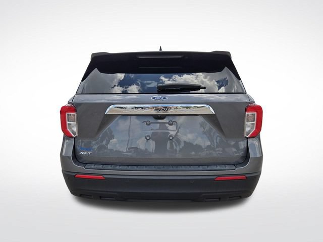 Certified 2024 Ford Explorer XLT RWD image 8