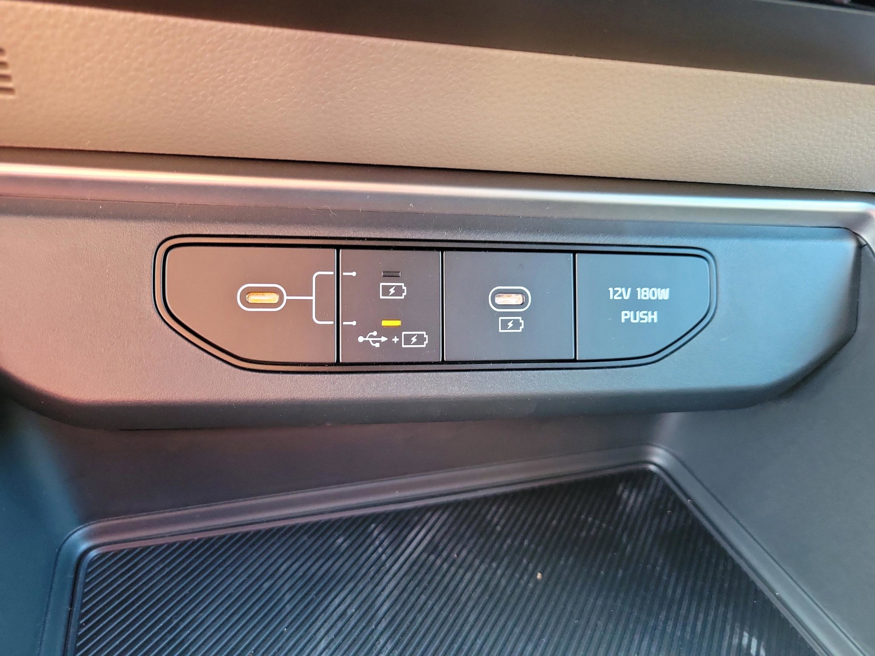 New 2026 Kia Carnival image 22