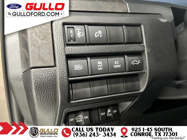 Used 2024 Toyota Tacoma Limited w/ Limited Package (LT) AWD/4WD image 21